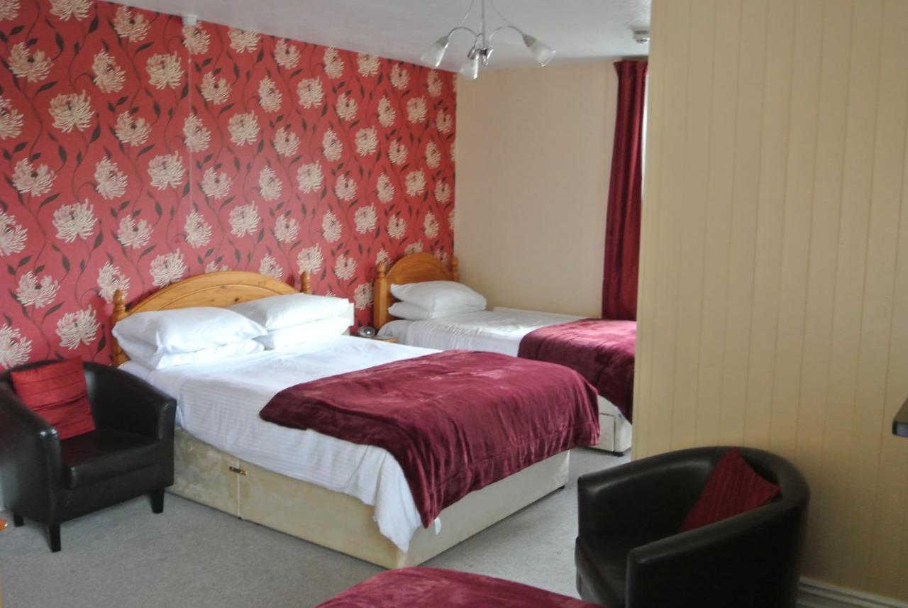 Old Castle Farm Guest House Brecon Ngoại thất bức ảnh